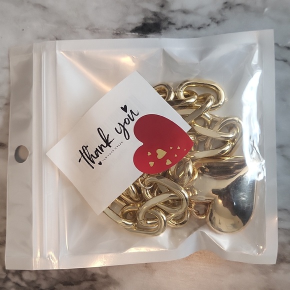 Chunky Heart Necklace Statement Necklace with Big Puffy Heart Gold Tone - Picture 9 of 11